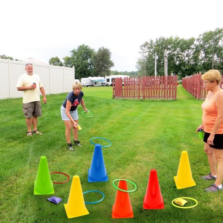 Forest games throwing pine cones